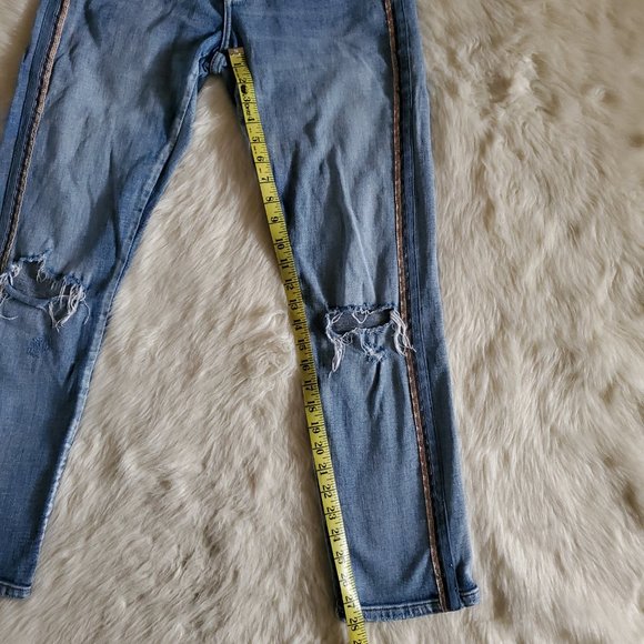 Anthropologie Pilcro Slim Boyfriend Jeans Side Stripe Distressed Size 27 - Picture 13 of 13